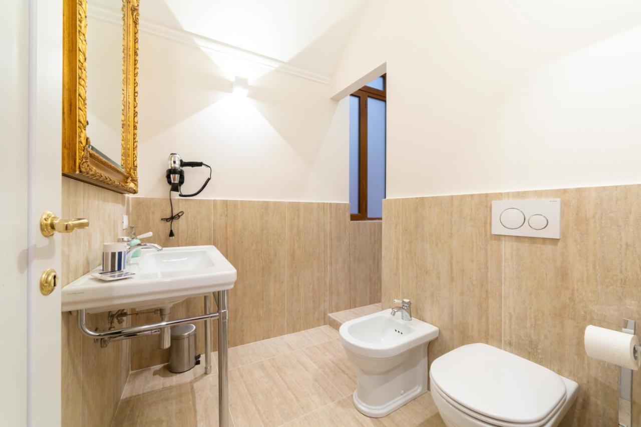 Altafronte Enchanted Suite Close To Uffizi Gallery Florencia Exterior foto